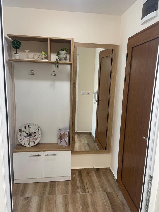 Teddy Apartment เวลีคอเทอร์โนโว ภายนอก รูปภาพ